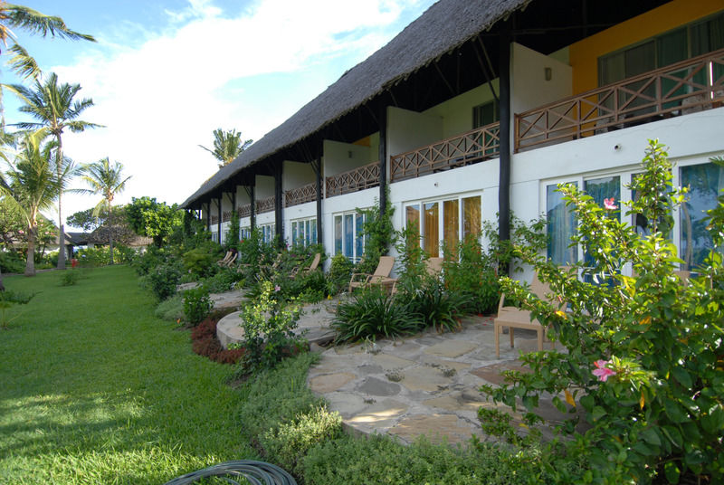 Leopard Beach Praia de Diani Exterior foto